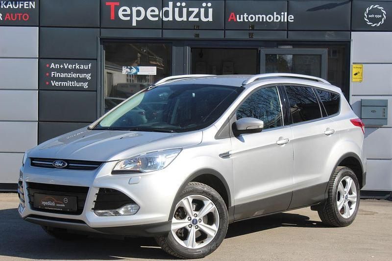 Silber Gebraucht 2014 Ford Kuga Titanium SUV | 8.999 € (Fairer Preis) - Bild 1/4