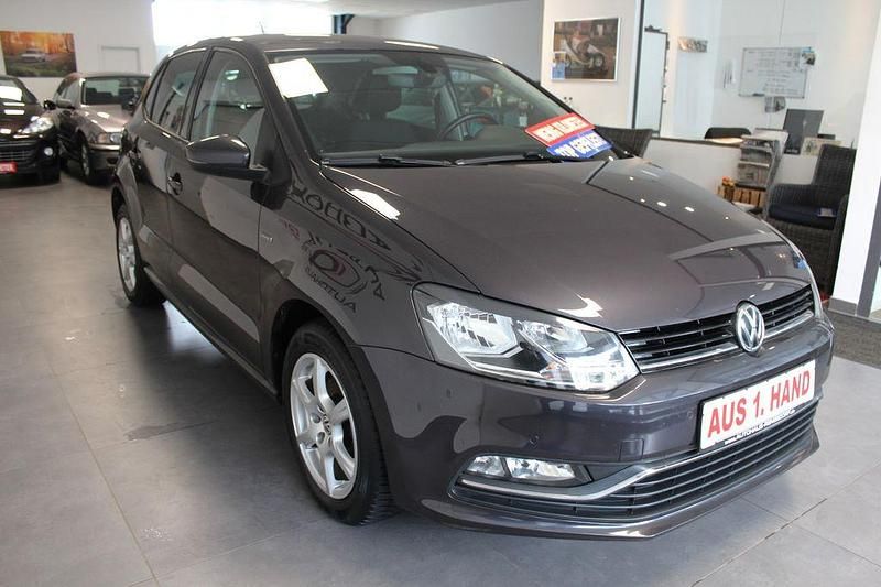 Gebraucht VW Polo LOUNGE 75 PS (55 kW) 2015 Grau Limousine