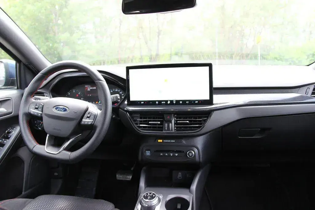 Usado Ford Focus ST-Line 155 CV (114 kW) 2025 Azul Familiar