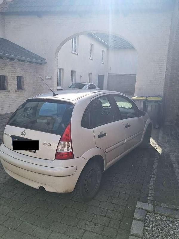 Gebraucht Citroën C3 Tonic 73 PS (53 kW) 2009 Weiß Limousine