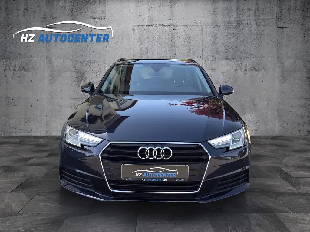 Gebraucht Audi A4 Sport 150 PS (110 kW) 2016 Blau Kombi