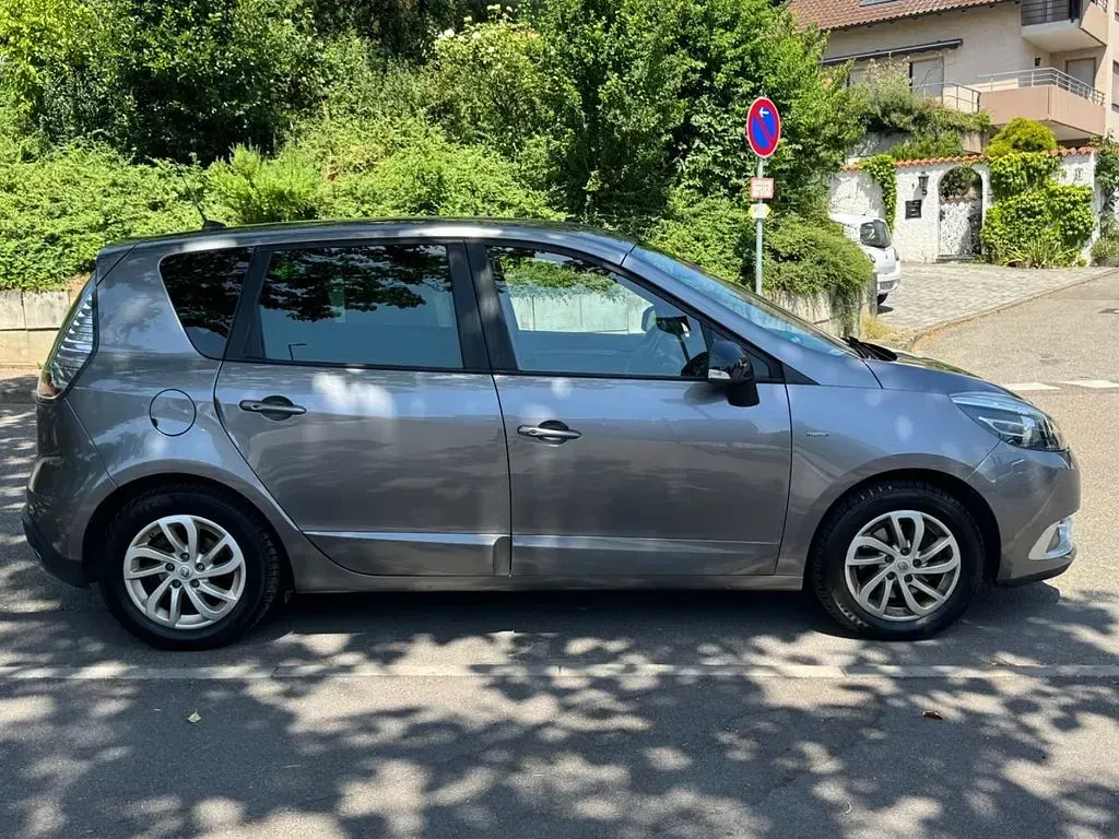 Gebraucht Renault Scénic IV LIMITED 110 PS (80 kW) 2016 Grau Van / Kleinbus