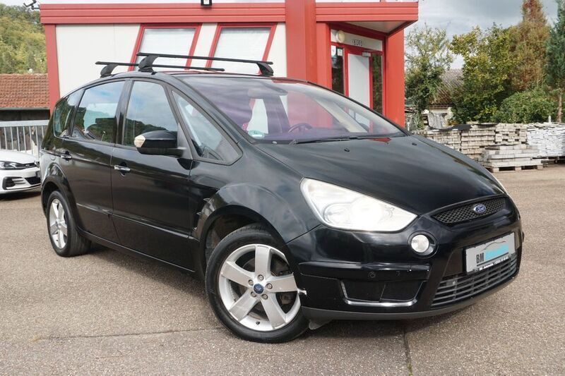 Gebraucht Ford S-MAX Titanium 140 PS (102 kW) 2009 Schwarz Van / Kleinbus