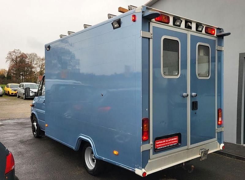 Gebraucht Mercedes Sprinter 129 PS (94 kW) 2006 Blau Van