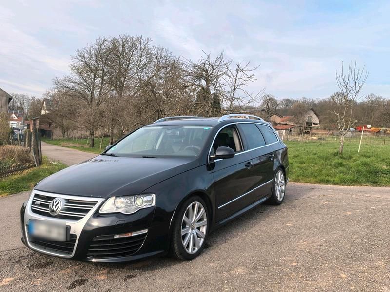Gebraucht VW Passat R 300 PS (220 kW) 2009 Schwarz Kombi