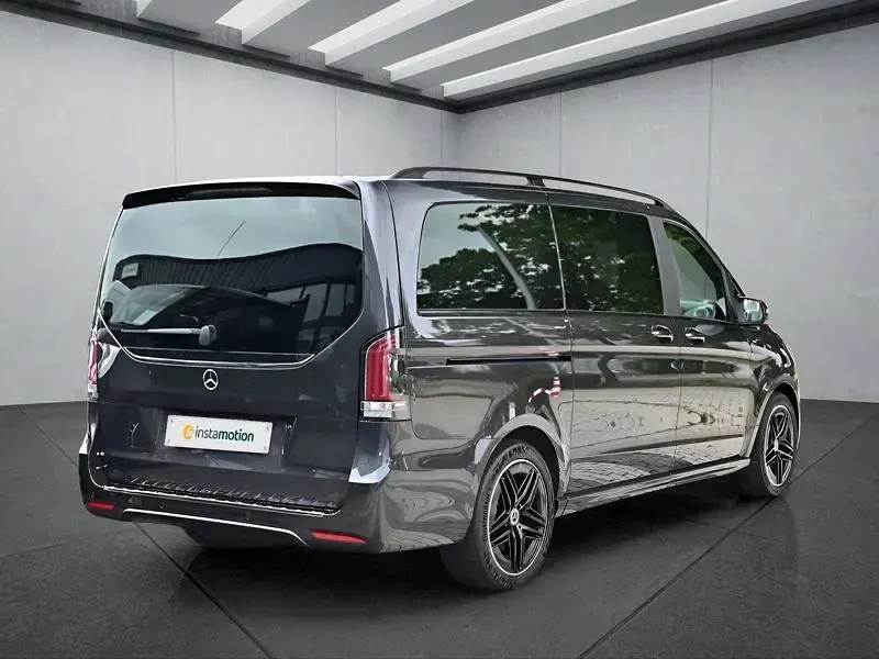 Gebraucht Mercedes V300 237 PS (174 kW) 2025 Grau Van / Kleinbus