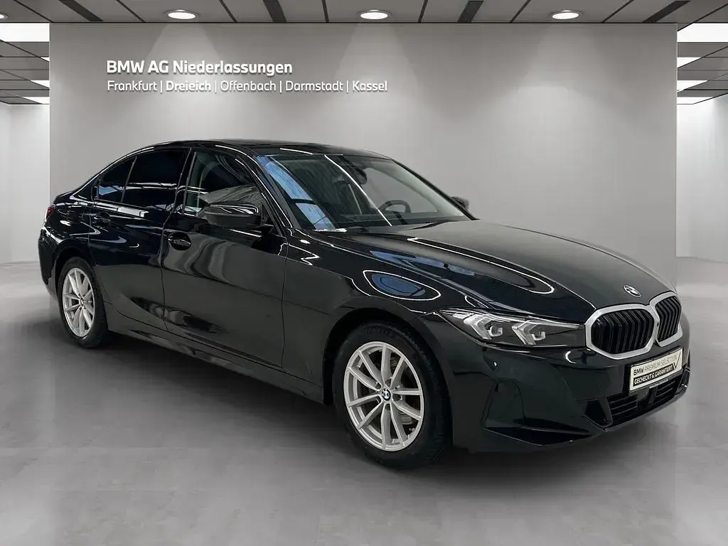 Gebraucht BMW 320 Comfort Edition 190 PS (139 kW) 2025 Schwarz Limousine