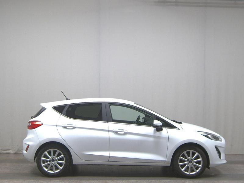 Weiss Gebraucht 2019 Ford Fiesta Titanium Kleinwagen | 8.980 € (Superpreis) - Bild 1/4