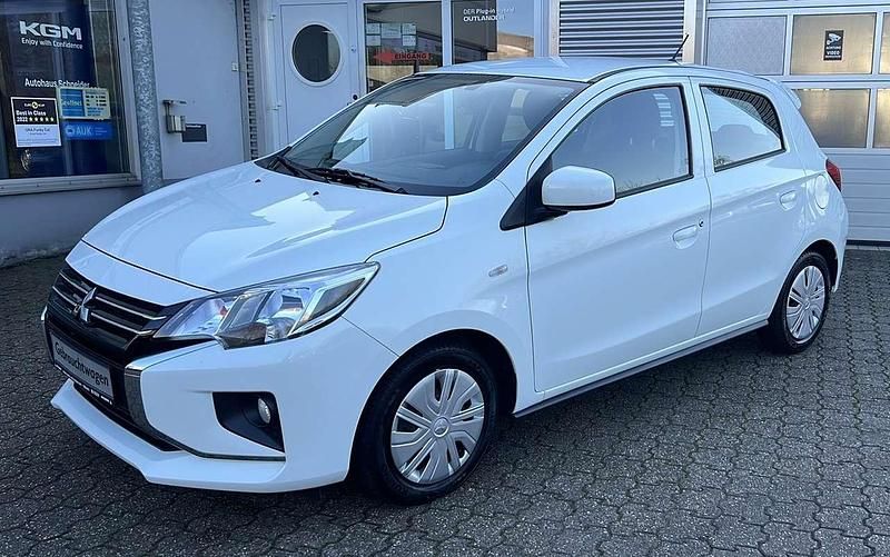 Gebraucht Mitsubishi Space Star Select 71 PS (52 kW) 2023 Islandweiss (s) Kleinwagen