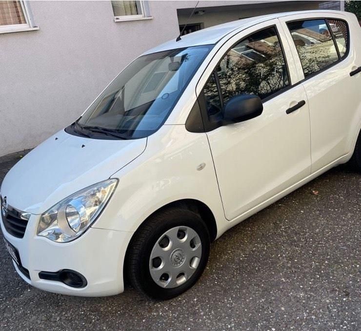 Gebraucht Opel Agila 69 PS (50 kW) 2009 Weiß Kleinwagen