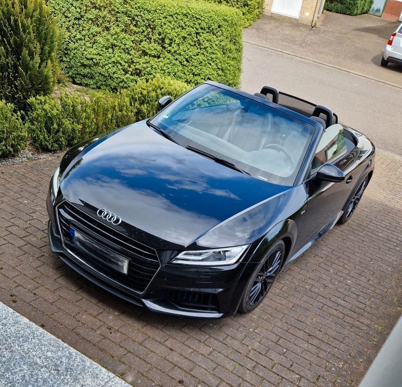 Schwarz Gebraucht 2016 Audi TT Roadster S-Line Cabrio | 20.900 € (Fairer Preis) - Bild 1/4