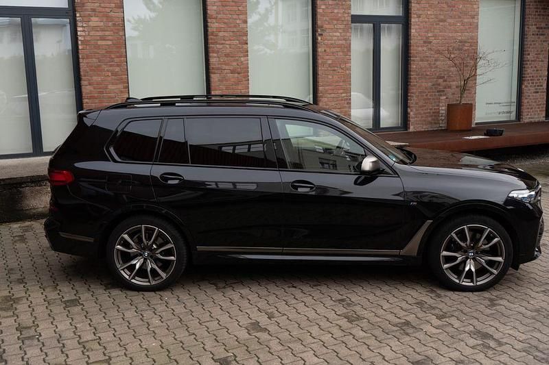 Gebraucht BMW X7 Executive 400 PS (294 kW) 2021 Schwarz SUV