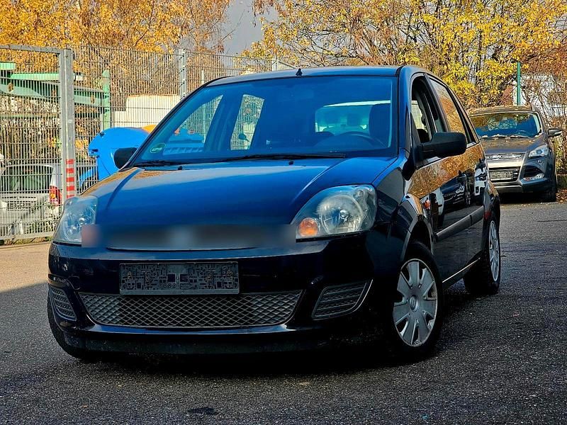 Blau Gebraucht 2007 Ford Fiesta Kleinwagen | 1.990 € (Fairer Preis) - Bild 1/4