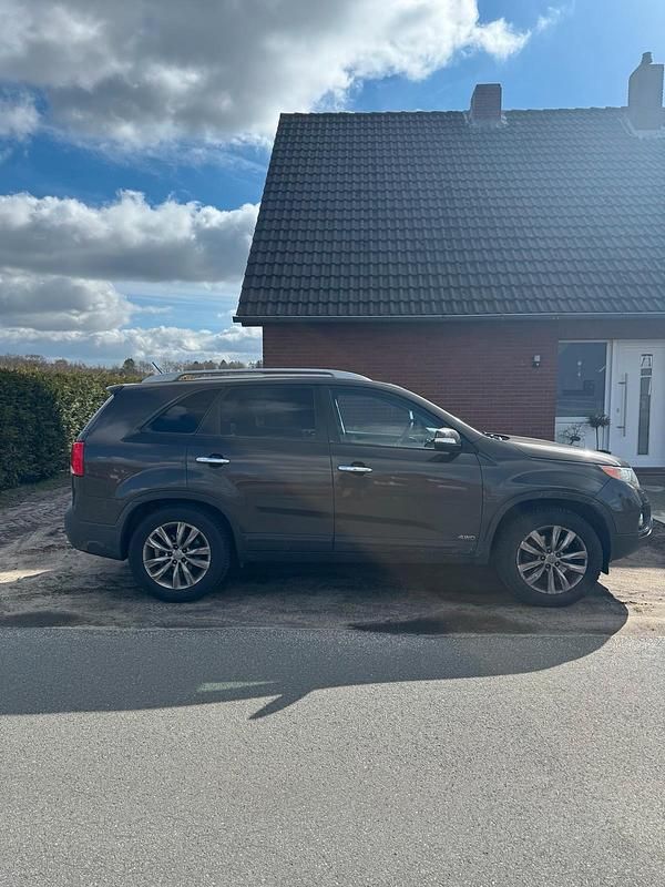 Gebraucht Kia Sorento 200 PS (147 kW) 2010 Braun SUV