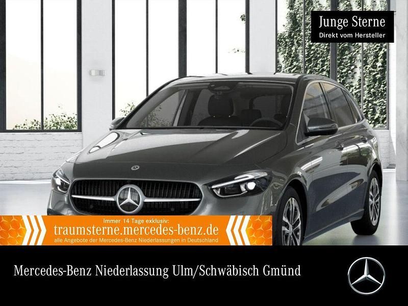 Mountain grau Gebraucht 2024 Mercedes B200 Progressive Van / Kleinbus | 33.990 € (Etwas zu teuer) - Bild 1/3