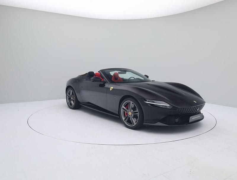Second-hand Ferrari Roma 620 CP (456 kW) 2024 Negru Cabrio