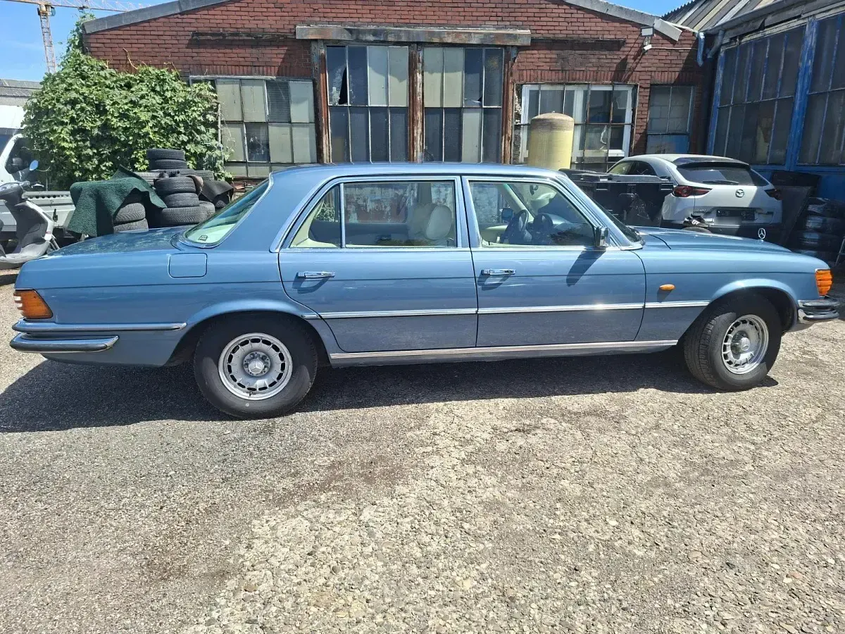 Gebraucht Mercedes 450 287 PS (211 kW) 1976 Blau Limousine