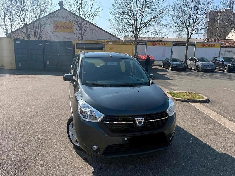 Gebraucht Dacia Lodgy 116 PS (85 kW) 2018 Grau Van / Kleinbus