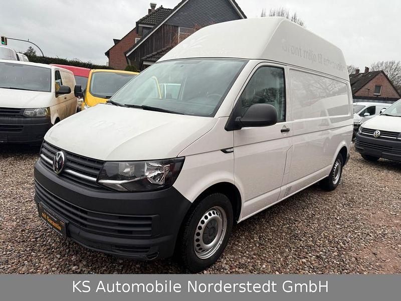 Weiß Gebraucht 2017 VW Transporter Van | 14.900 € (Etwas zu teuer) - Bild 1/4