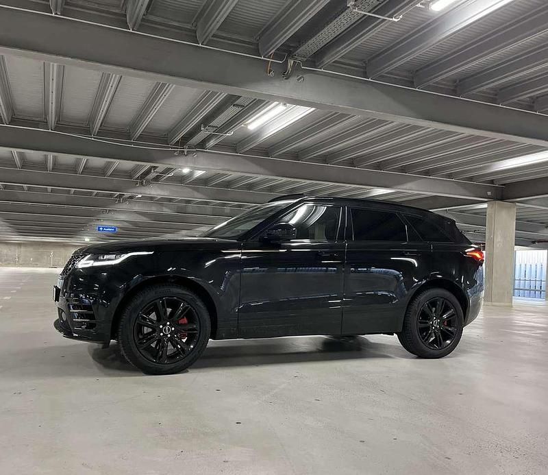 Schwarz Gebraucht 2023 Land Rover Range Rover Velar R-Dynamic SUV | 53.980 € (Superpreis) - Bild 1/4