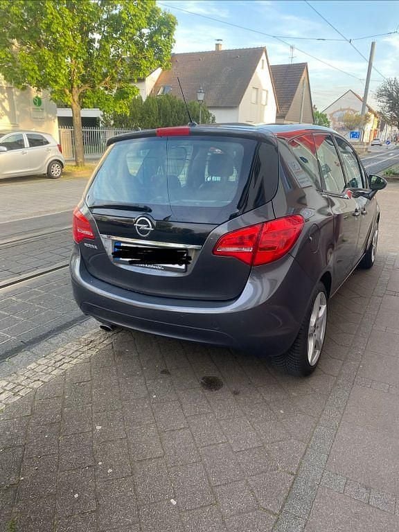 Gebraucht Opel Meriva Innovation 140 PS (102 kW) 2012 Grau Van / Kleinbus