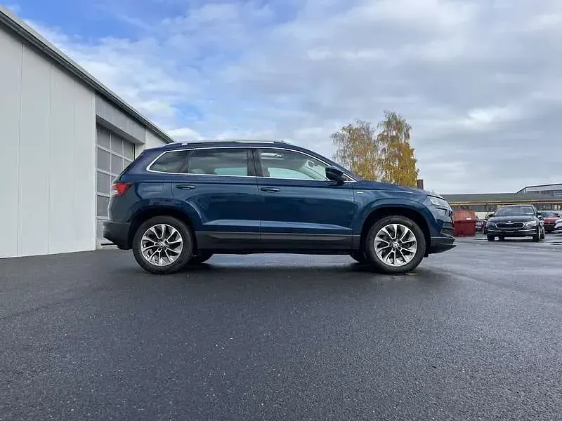 Gebraucht Skoda Karoq Clever 150 PS (110 kW) 2021 Blau SUV