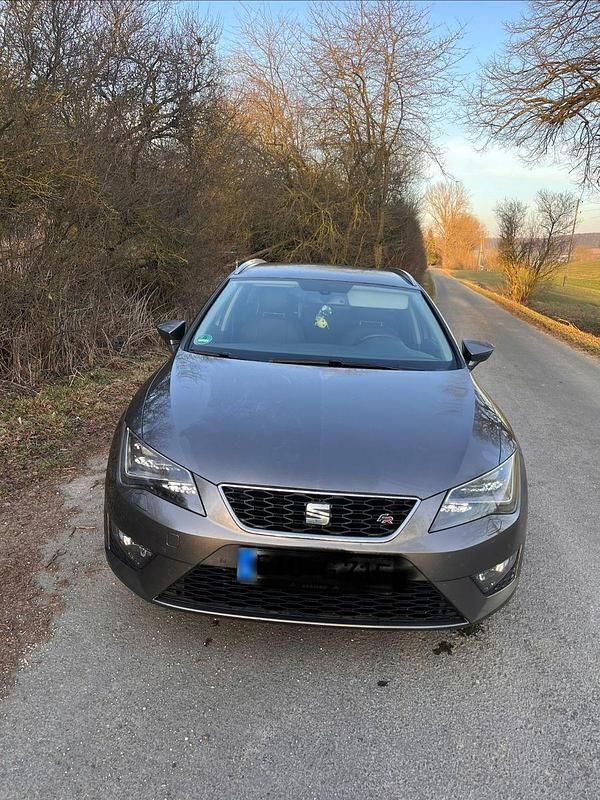 Gebraucht Seat Leon ST FR 140 PS (102 kW) 2014 Grau Kombi