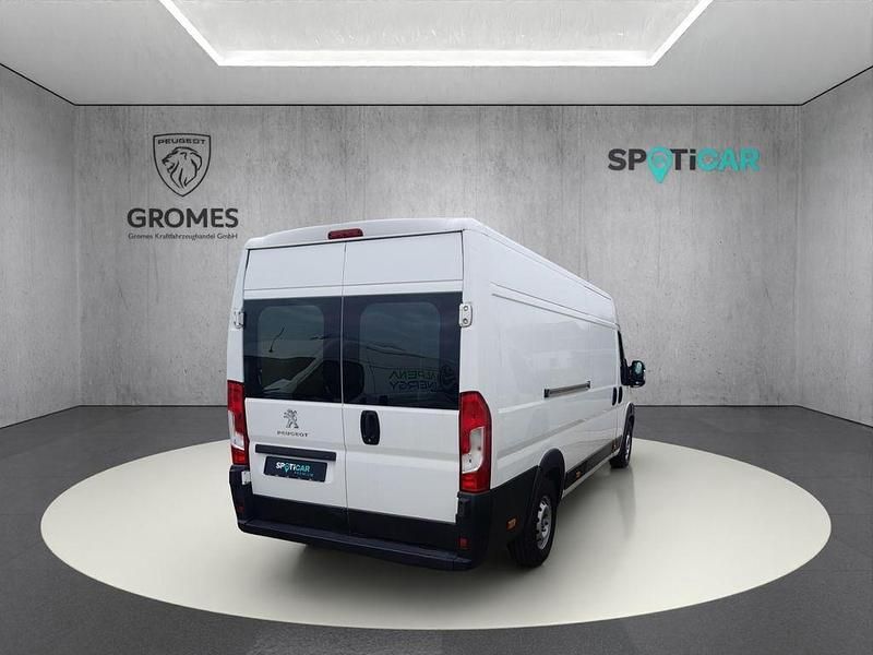 Gebraucht Peugeot Boxer 165 PS (121 kW) 2021 Weiß Van