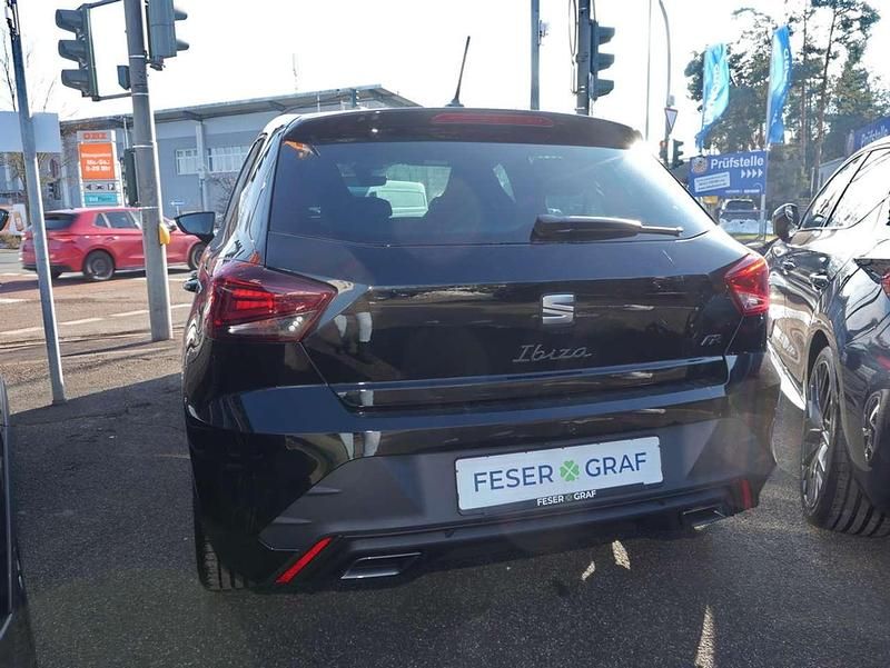 Neu Seat Ibiza FR 116 PS (85 kW) 2026 Midnight schwarz Kleinwagen