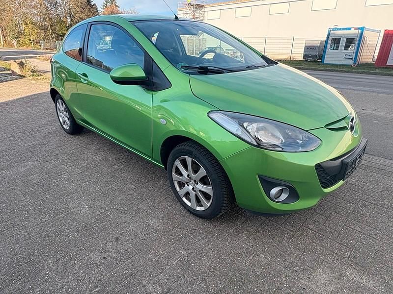 Second-hand Mazda 2 Active 75 CP (55 kW) 2011 Verde Hatchback