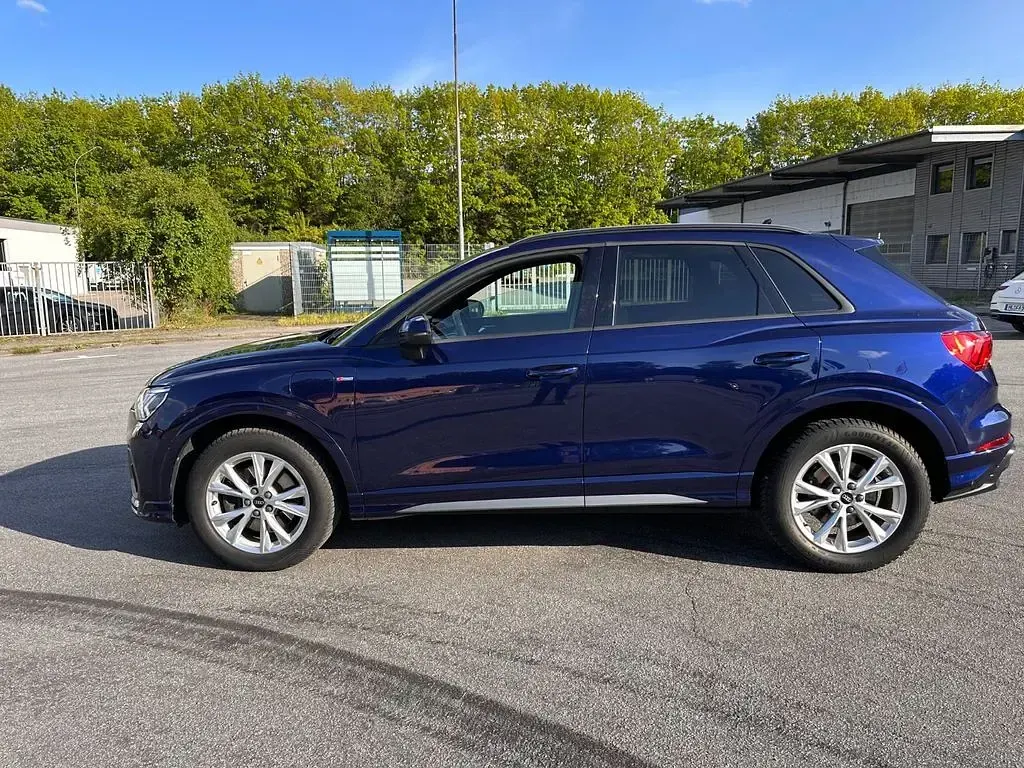 Gebraucht Audi Q3 S-Line 245 PS (180 kW) 2022 Blau SUV