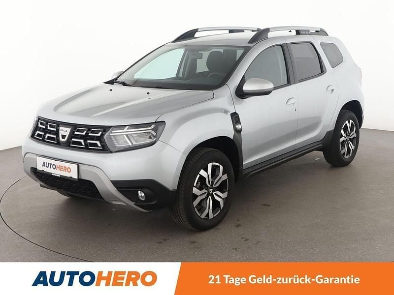 Grau Gebraucht 2022 Dacia Duster Prestige SUV | 17.750 € (Guter Preis) - Bild 1/3