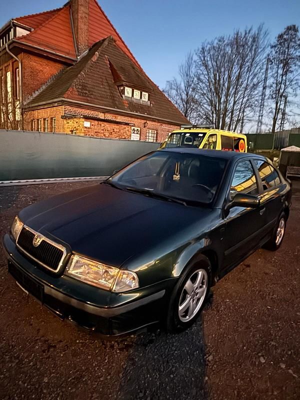 Gebraucht Skoda Octavia 102 PS (75 kW) 2000 Grün Limousine
