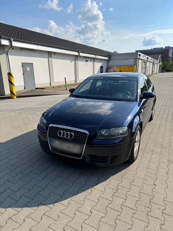 Blau Gebraucht 2008 Audi A3 Limousine | 2.200 € (Superpreis) - Bild 1/4