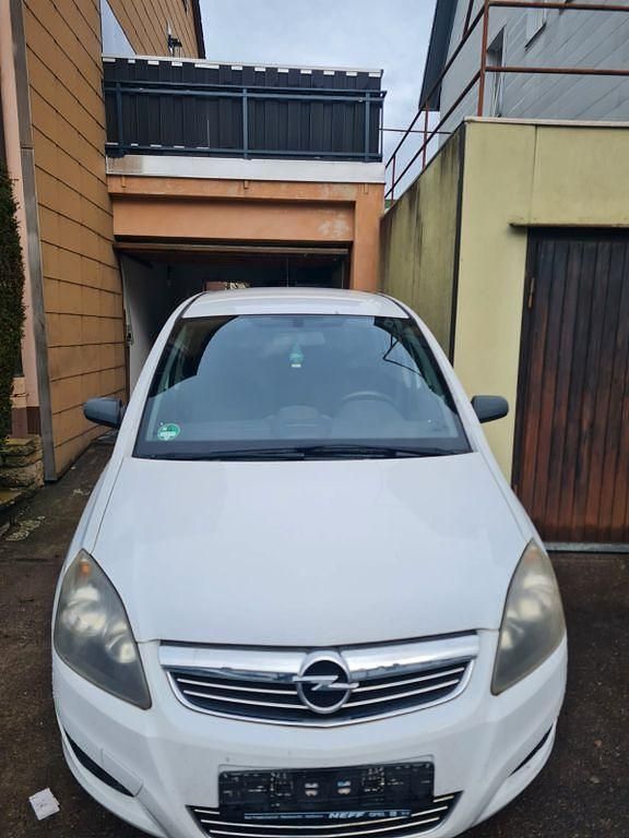 Gebraucht Opel Zafira Family 116 PS (85 kW) 2009 Weiß Van / Kleinbus