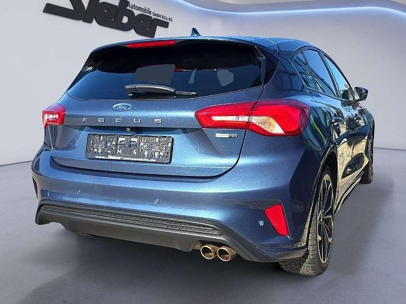 Gebraucht Ford Focus ST-Line 155 PS (114 kW) 2021 Chromablau metallic Limousine