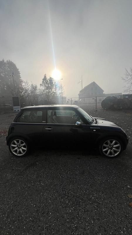 Second-hand Mini ONE 120 CP (88 kW) 2006 Negru Hatchback