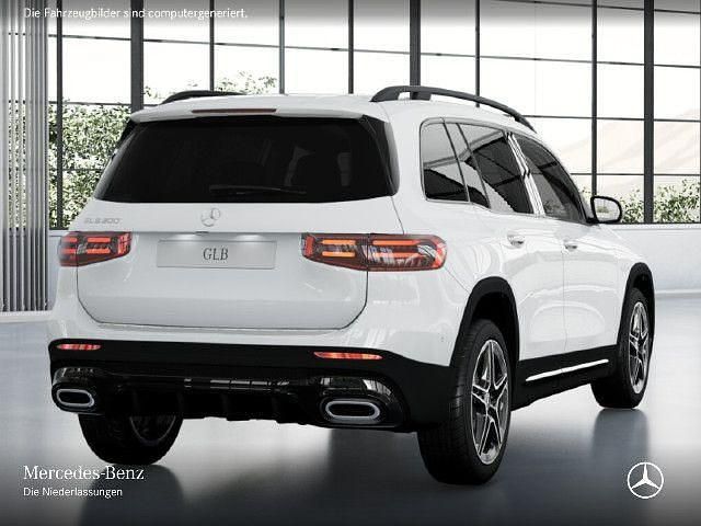 Gebraucht Mercedes GLB200 AMG 163 PS (119 kW) 2024 Polarweiß SUV