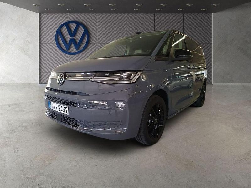Gebraucht VW Multivan Goal 150 PS (110 kW) 2025 Pure grey Van