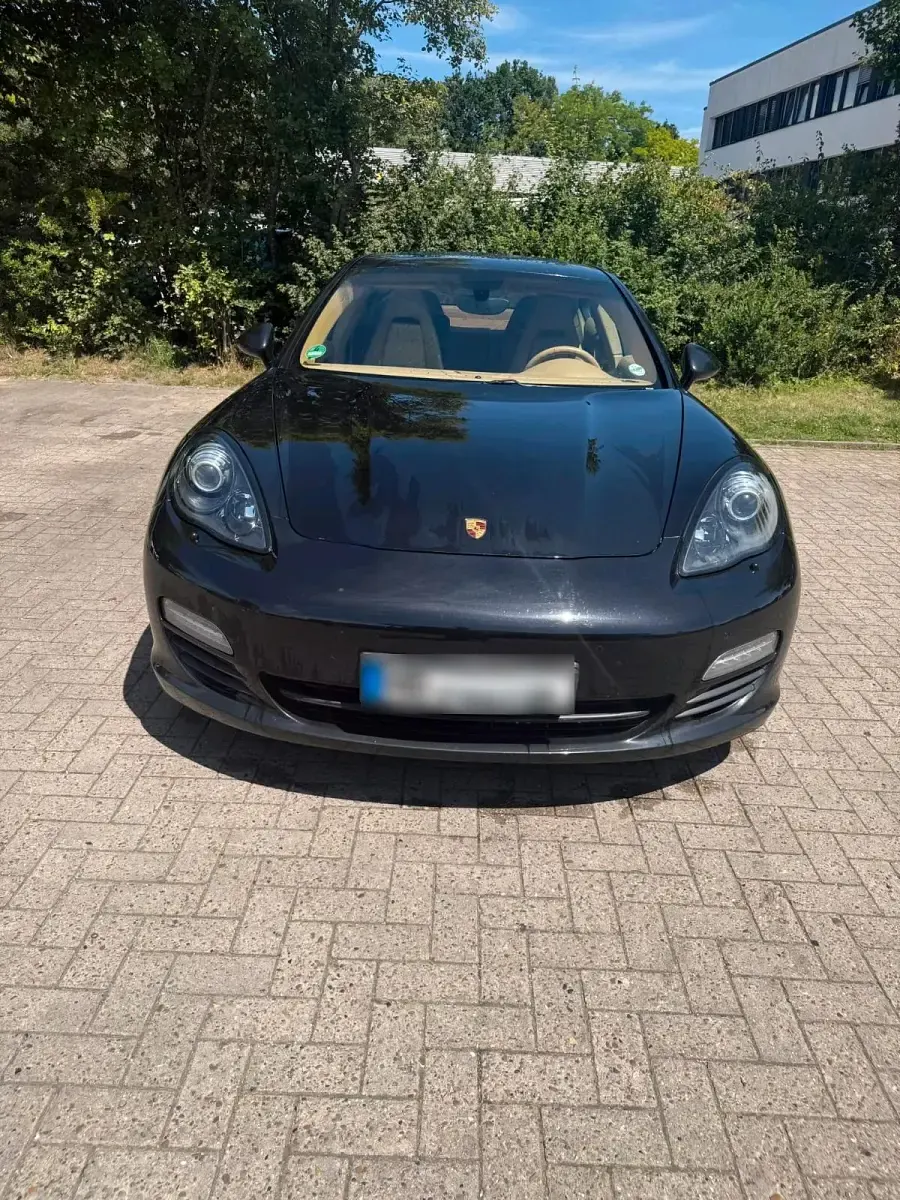 Gebraucht Porsche Panamera 250 PS (183 kW) 2012 Schwarz Kleinwagen