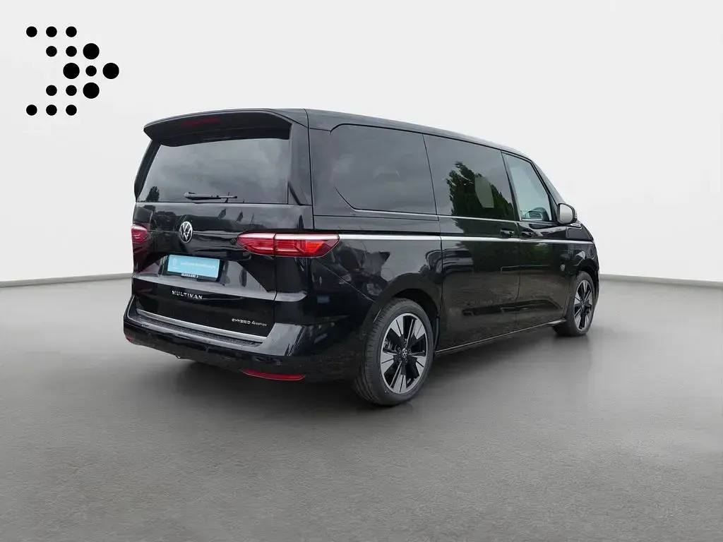 Gebraucht VW Multivan Style 245 PS (180 kW) 2024 Schwarz Van / Kleinbus