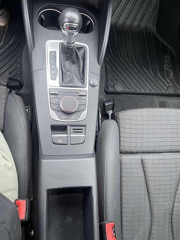 Gebraucht Audi A3 Ambition 122 PS (89 kW) 2013 Rot Kleinwagen