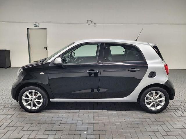 Gebraucht Smart ForFour 71 PS (52 kW) 2018 Silber Kleinwagen