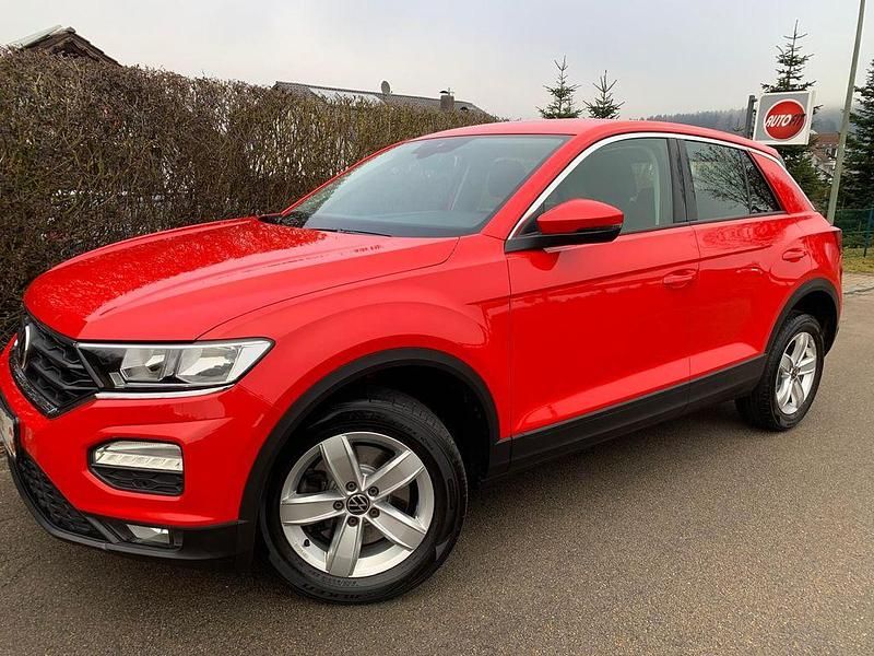 Rot Gebraucht 2018 VW T-Roc SUV | 14.490 € (Superpreis) - Bild 1/4
