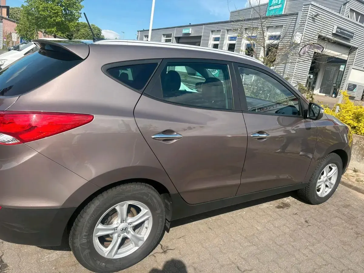 Gebraucht Hyundai ix35 184 PS (135 kW) 2013 Beige SUV
