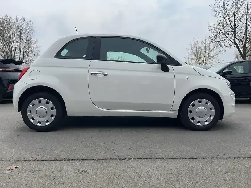 Gebraucht Fiat 500 69 PS (50 kW) 2023 Gelatoweiß Kleinwagen