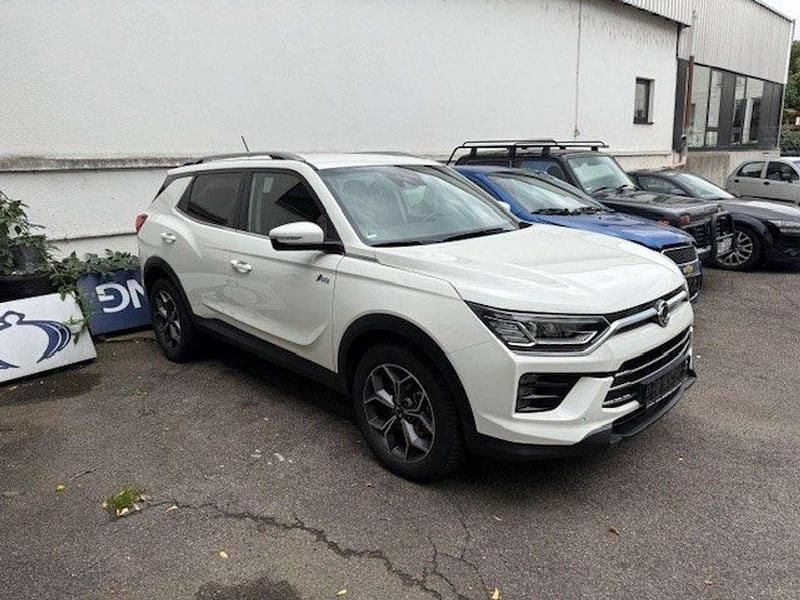 Weiß Gebraucht 2023 Ssangyong (KGM) Korando SUV | 20.990 € - Bild 1/4