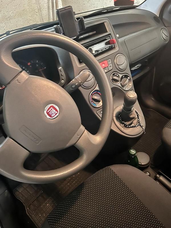 Gebraucht Fiat Panda 2009 Silber Kleinwagen