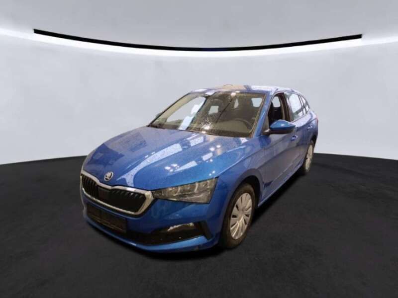 Blau Gebraucht 2020 Skoda Scala Cool Plus Kleinwagen | 15.970 € (Fairer Preis) - Bild 1/3