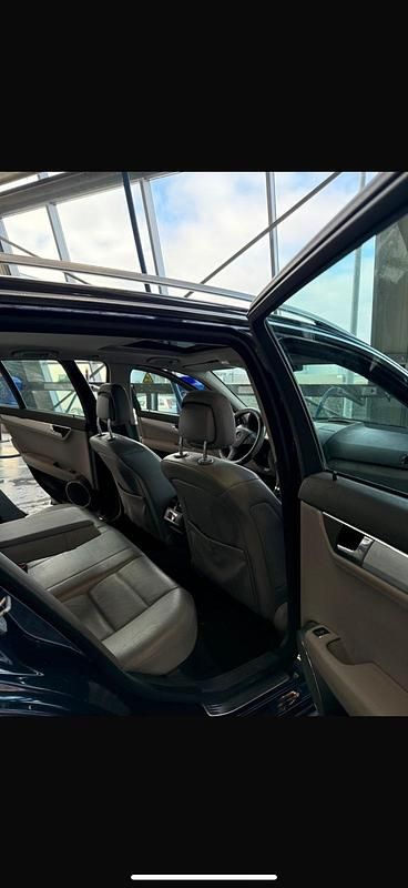 Gebraucht Mercedes 350 300 PS (220 kW) 2008 Blau Kombi